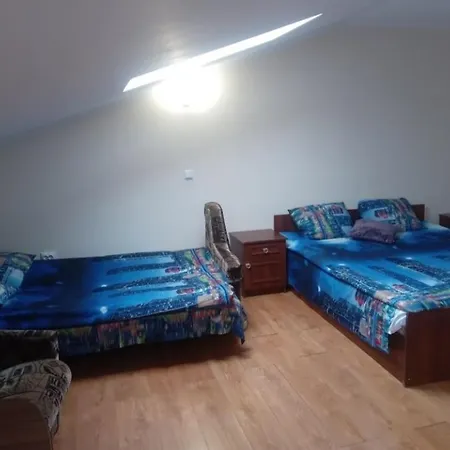 Doba - центр 1 кім, 4 міс мансард завжди тепла ! Apartment *