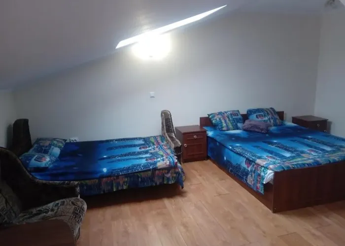 Doba - центр 1 кім, 4 міс мансард завжди тепла ! Apartman *